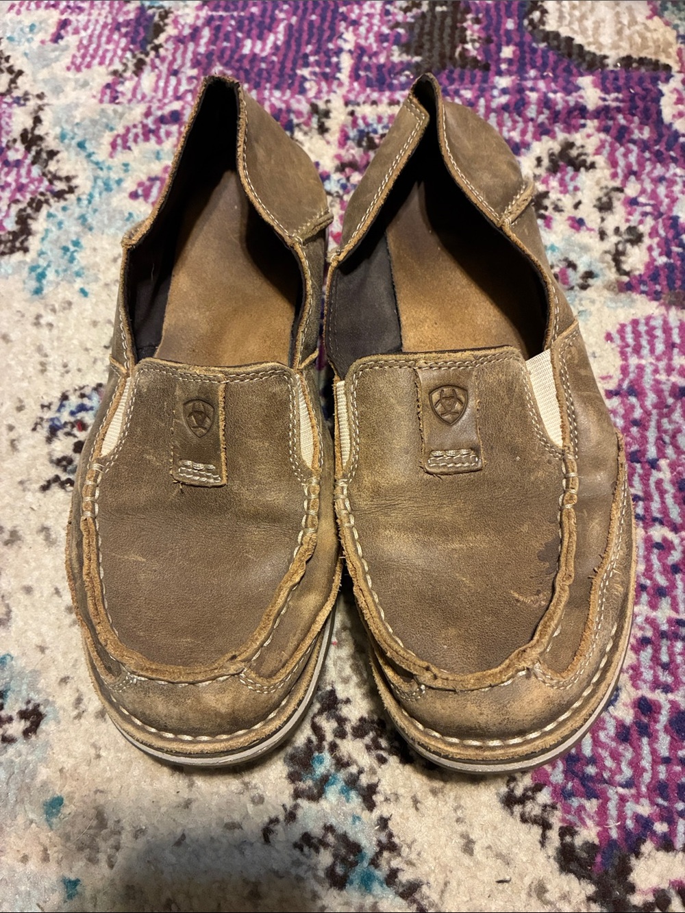 Ariat leather slip ons in size 8 1/2